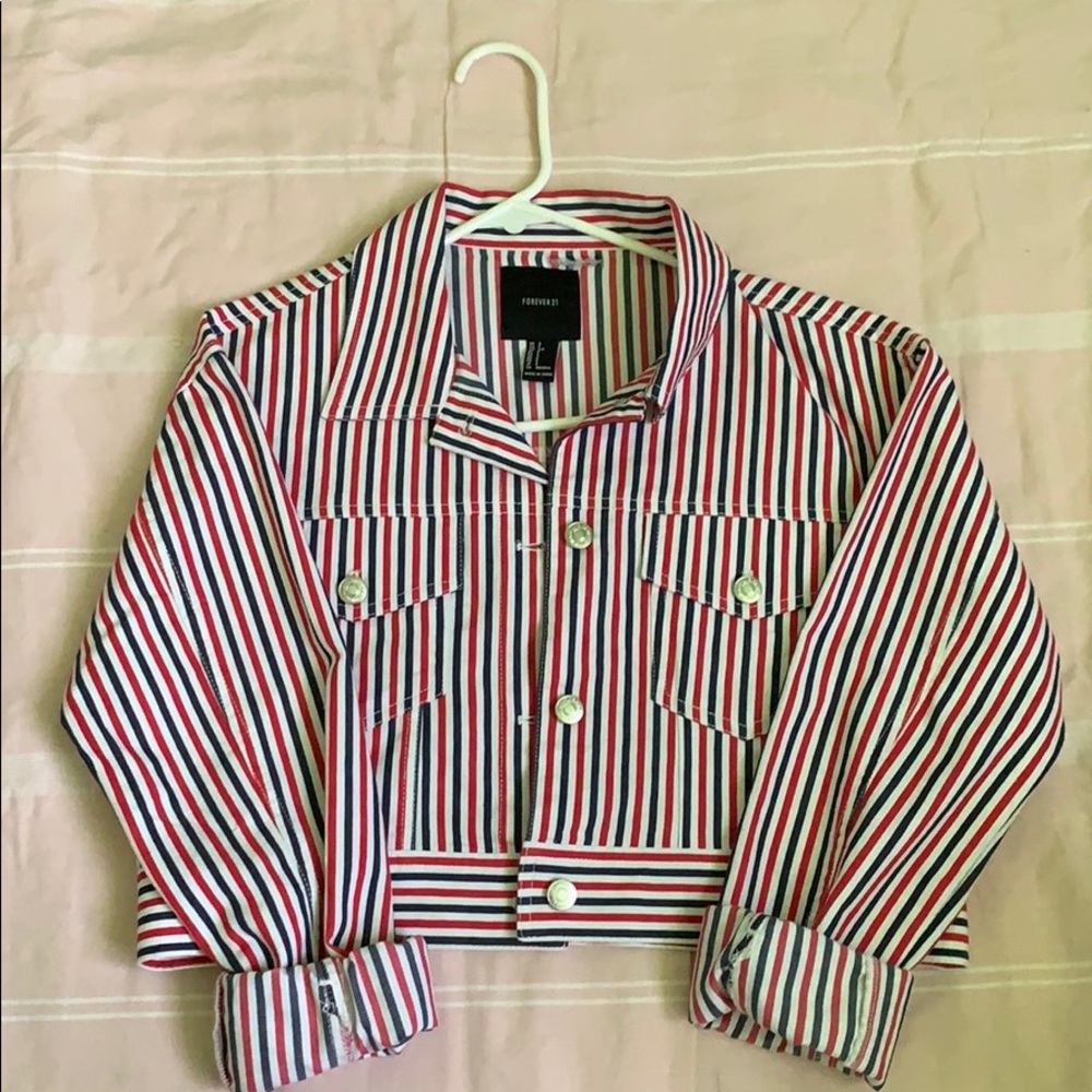 Cropped jacket